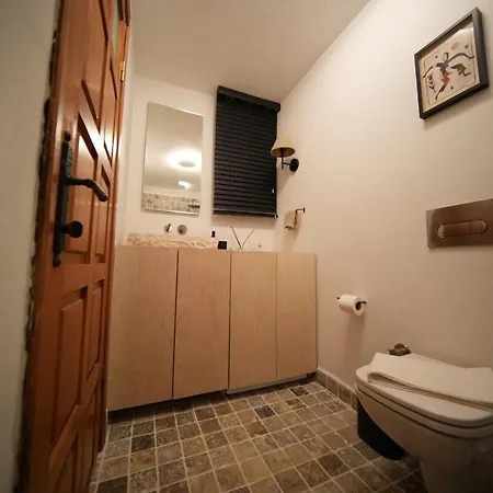 Villa Alacati'da Saunali Jakuzili