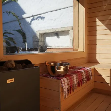 Alacati'da Saunali Jakuzili ヴィラ *