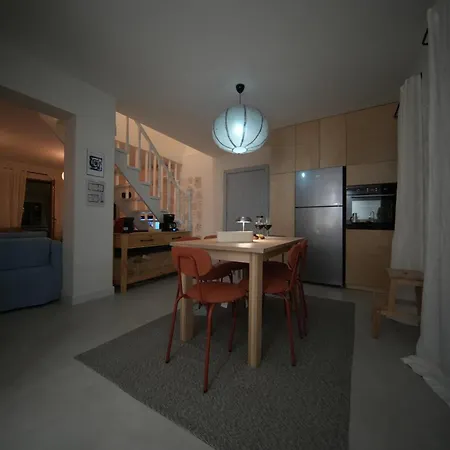 Alacati'da Saunali Jakuzili * Çeşme