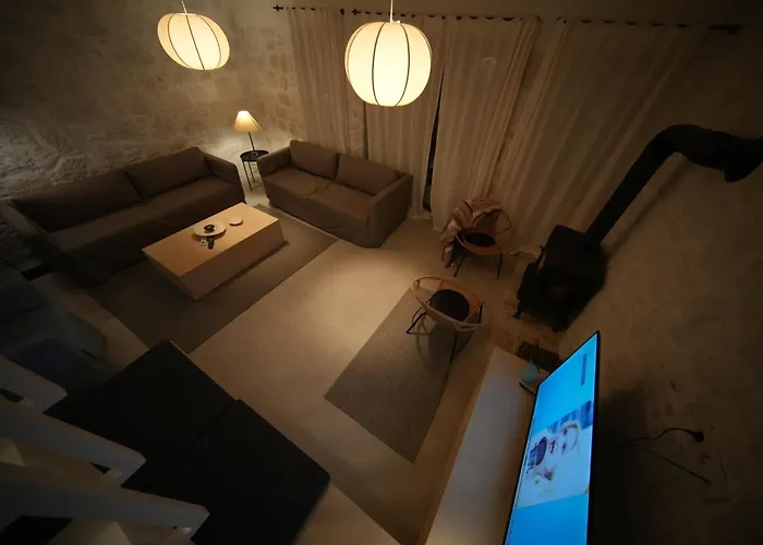 Villa Alaçatı'da Saunalı Jakuzili